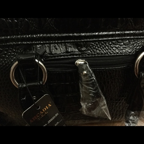 Arcadia U.S.A black purse - Picture 8 of 8